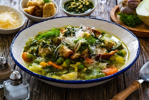 Recette de soupe au pistou : une délicieuse tradition du sud de la France