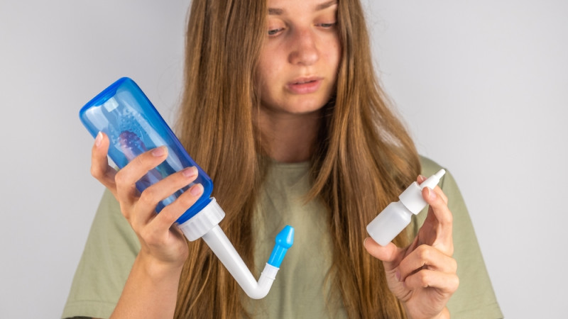 Comment bien se rincer le nez ?