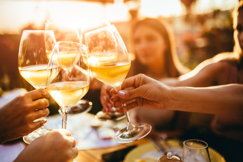 Comment faire un apéro d’été plus sain ? 