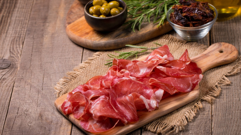 Quelle est la particularité du jambon Serrano ?