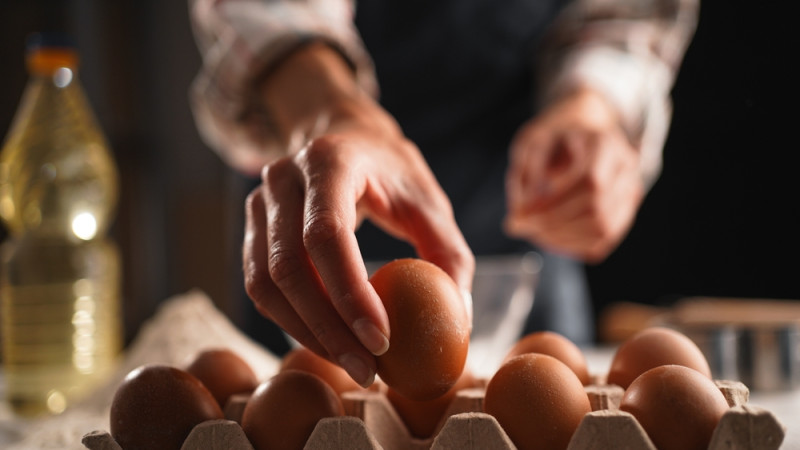 Quelle cuisson rend les œufs plus caloriques ?