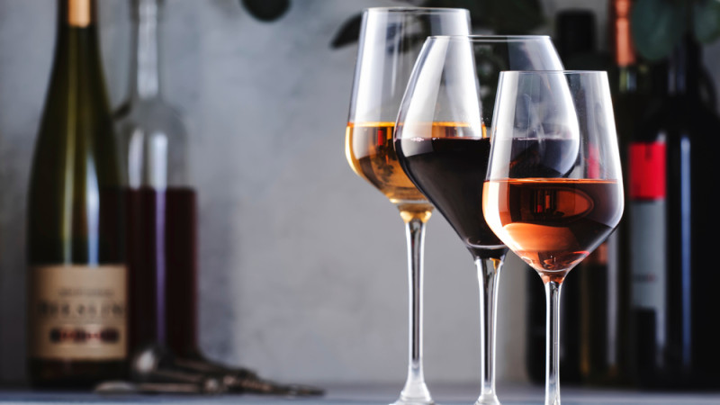 Blanc, rouge, rosé, quel vin privilégier quand on a du cholestérol ?