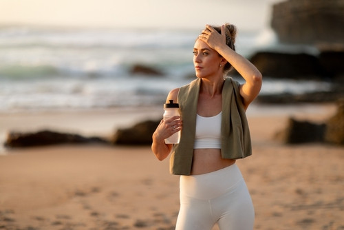 5 exercices de Pilates à faire sur la plage 