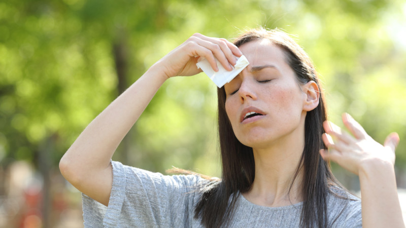 femme canicule