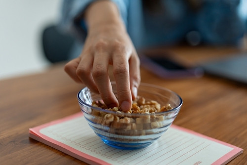 « Grâce à CROQ, j’ai enfin arrêté le grignotage compulsif… et j’ai perdu 16 kilos ! »