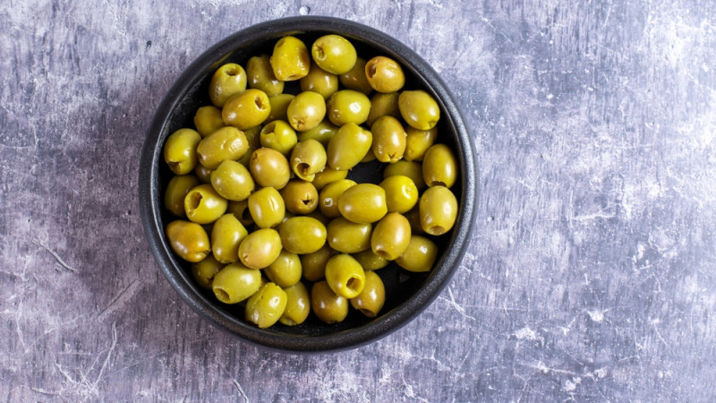 Olive verte dénoyautée : bienfaits, valeurs nutritionnelles et recettes