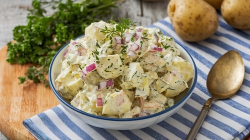 Recette de salade de pommes de terre légère 