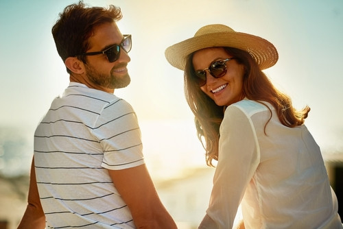 Comment savoir si mes lunettes de soleil protègent bien mes yeux ?