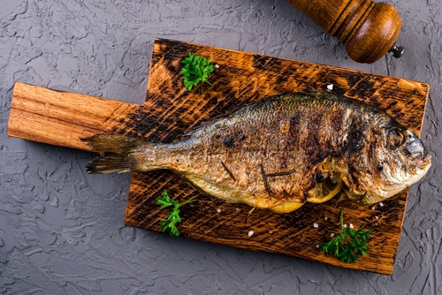 Daurade au barbecue : la recette facile et savoureuse pour régaler en été