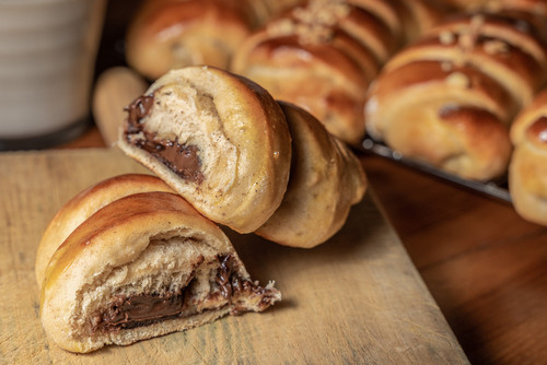 Recette de pain au lait fourré au chocolat : un délice moelleux pour petits et grands