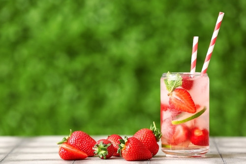 10 recettes de boissons à la fraise 