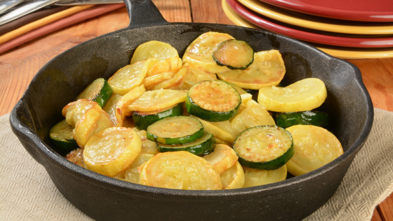 Comment bien cuire des courgettes à la poêle ?