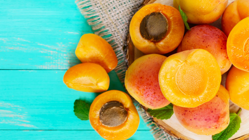 Pourquoi il ne faut pas manger le noyau des fruits ?