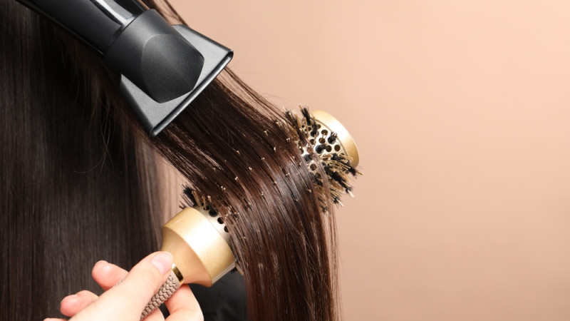 Comment faire facilement un brushing maison ?