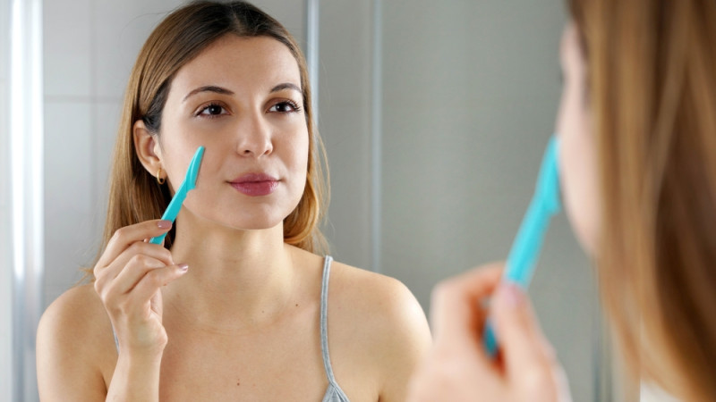 Comment éliminer le duvet sur le visage ?