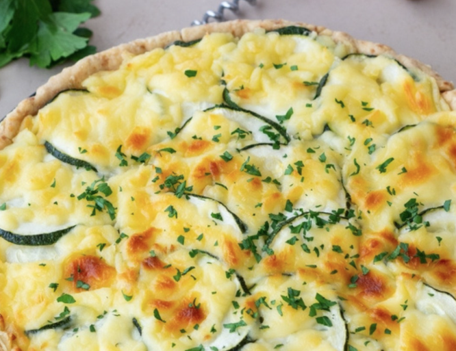 Recette de Quiche courgette mozza et lardons