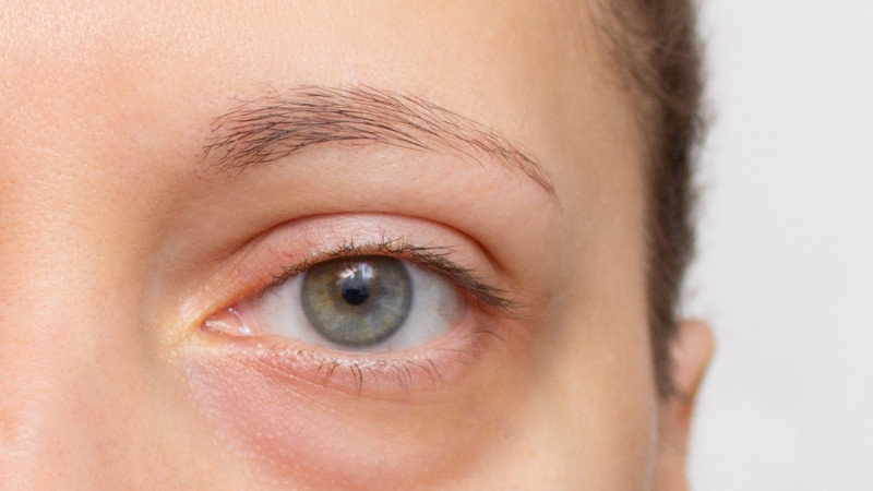 Comment maquiller des yeux fatigués ?