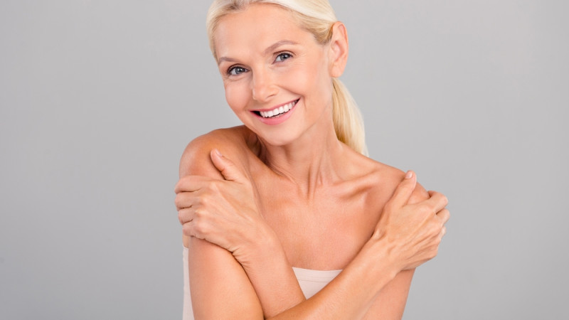 Comment atténuer les rides du décolleté ?