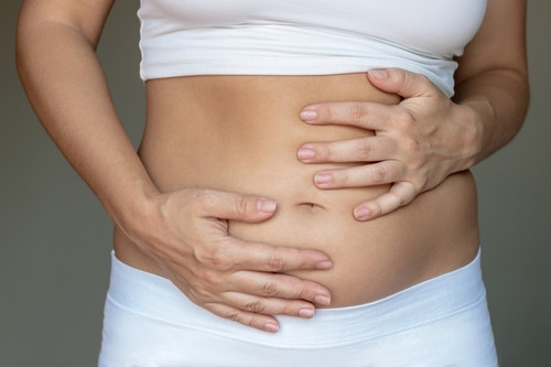 3 aliments que vous pensez bons… et qui gonflent votre ventre