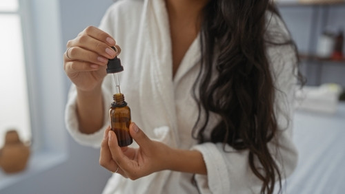 Hair oiling : le rituel indien qui révolutionne la pousse des cheveux