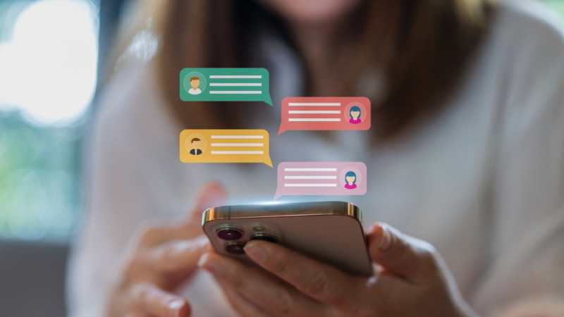 Quel est l'impact des réseaux sociaux sur la santé mentale ?