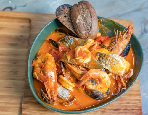 Bouillabaisse : recette authentique de la soupe de poissons provençale