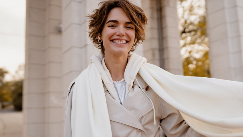 Coiffure : quelle coupe courte choisir en fonction de la forme de son visage ?