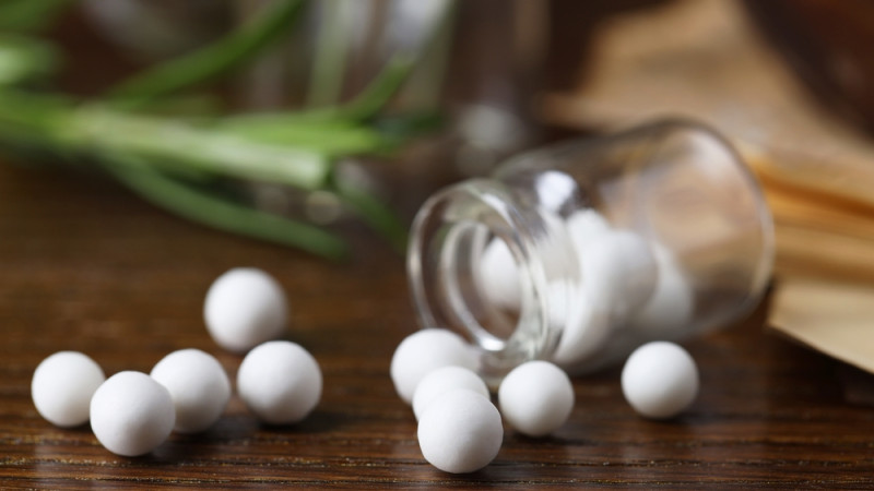 Homéopathie et post-partum : comment ça marche ?