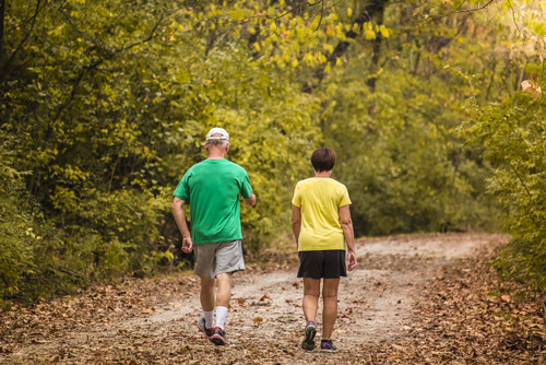 Le brisk walking : la marche santé pour une perte de poids durable