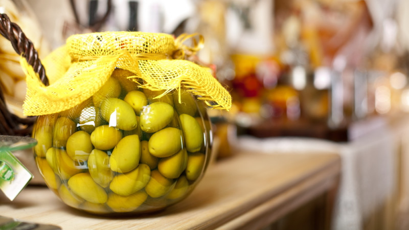 olives dans un pot