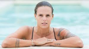 Laure Manaudou : la boisson naturelle qui l’aide à garder la ligne et à éviter le grignotage