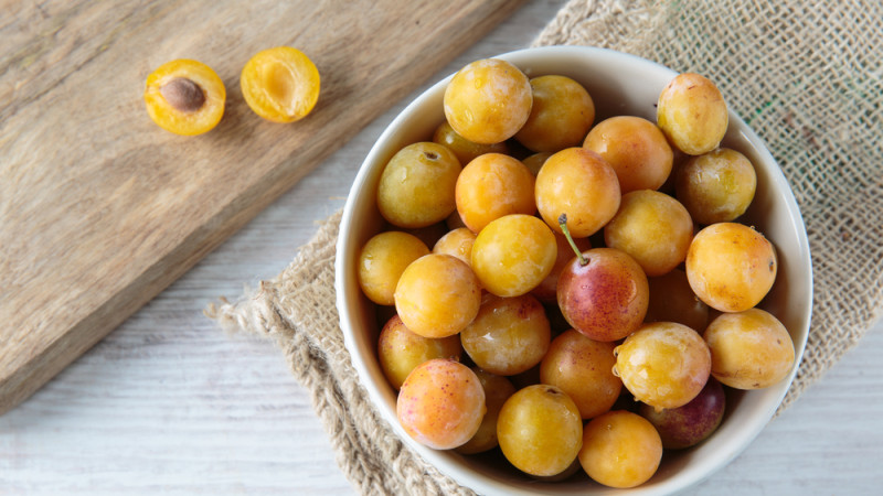 mirabelles