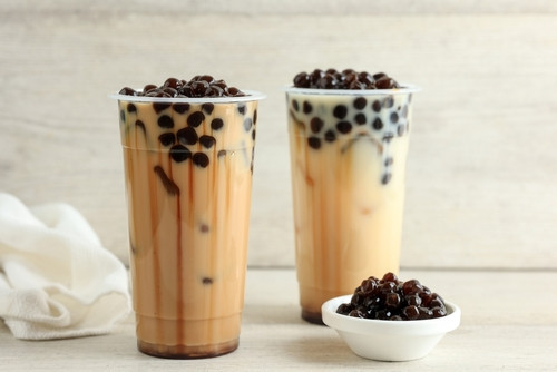 Quand “sain” cache « ultratransformé » : le bubble tea dans le viseur de l’UFC‑Que Choisir