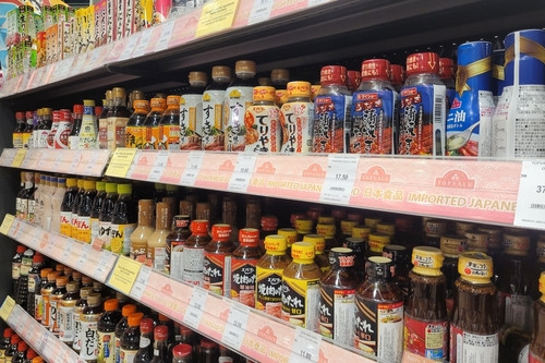 Ce condiment qu’on croit sain est en réalité ultratransformé : l’enquête qui fait grincer des dents