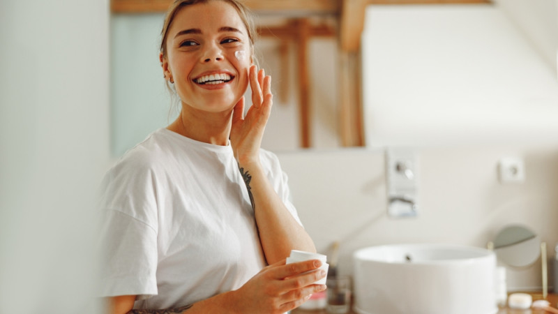 Crème de jour, crème de nuit : quelles différences ?