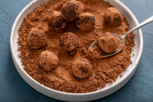 Truffes au chocolat maison : la recette irrésistible pour les fêtes (ou juste par gourmandise)