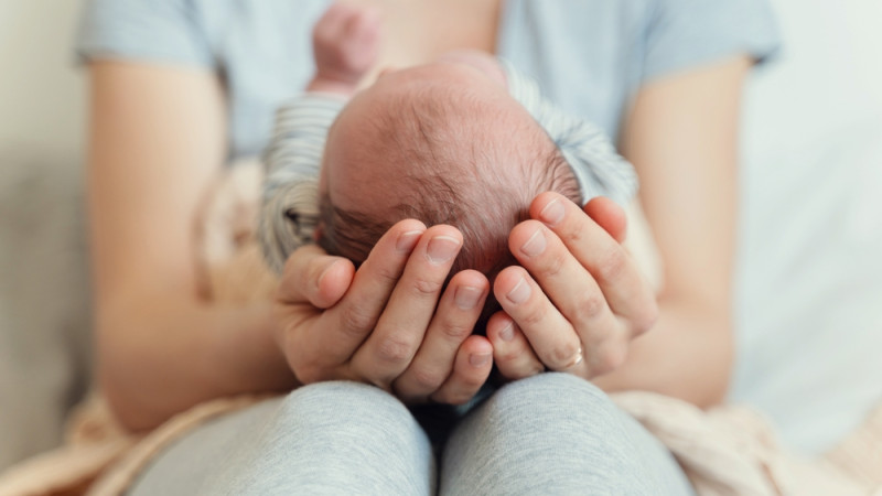 10 mensonges qu’on nous répète sur l’accouchement