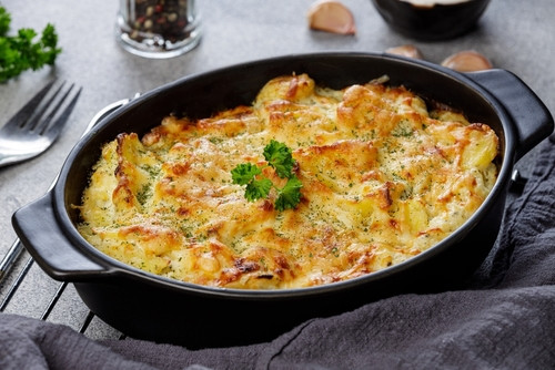 Gratin au morbier : un plat fondant et savoureux qui change de la raclette