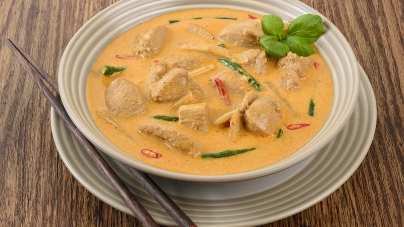 poulet au curry rouge
