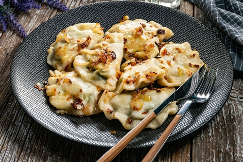Recette de pierogi : les délicieux raviolis polonais faits maison