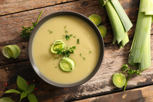 Recette de velouté de poireaux léger : une douceur saine pour l’hiver