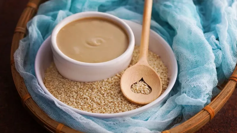 Recette de purée de sésame maison : simple, saine et pleine de goût