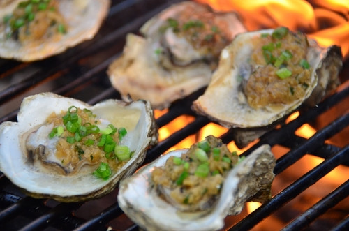 Comment cuisiner les huîtres chaudes ? 