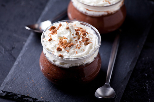 Recette de mousse liégeoise au chocolat : douceur fondante et chantilly légère