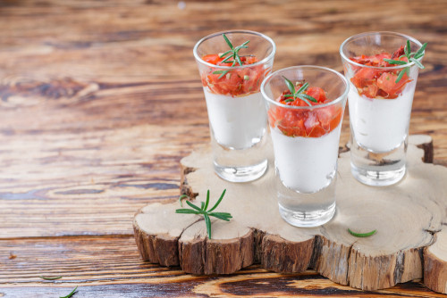 Recette de panna cotta aux tomates séchées et parmesan 