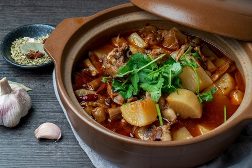 Ragoût de mouton léger : un plat mijoté savoureux sans excès