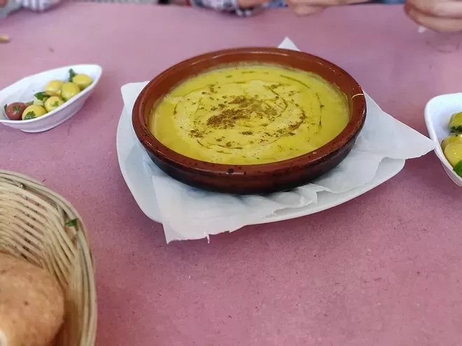 Recette de Bissara : la purée de fèves marocaine réconfortante