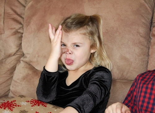 Je t’aime pas, je te déteste : comment réagir aux propos blessants des enfants ?