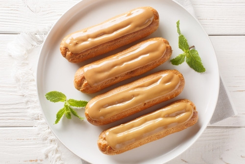 Recette d’éclair au café : le grand classique de la pâtisserie française