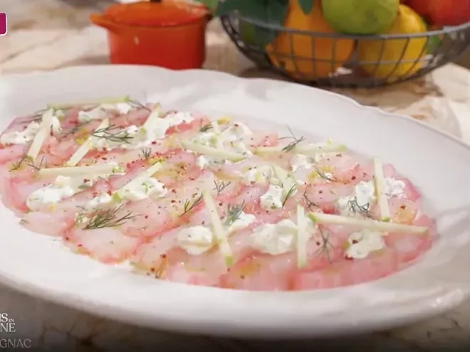 Recette de gravlax de lieu : une alternative légère et raffinée 